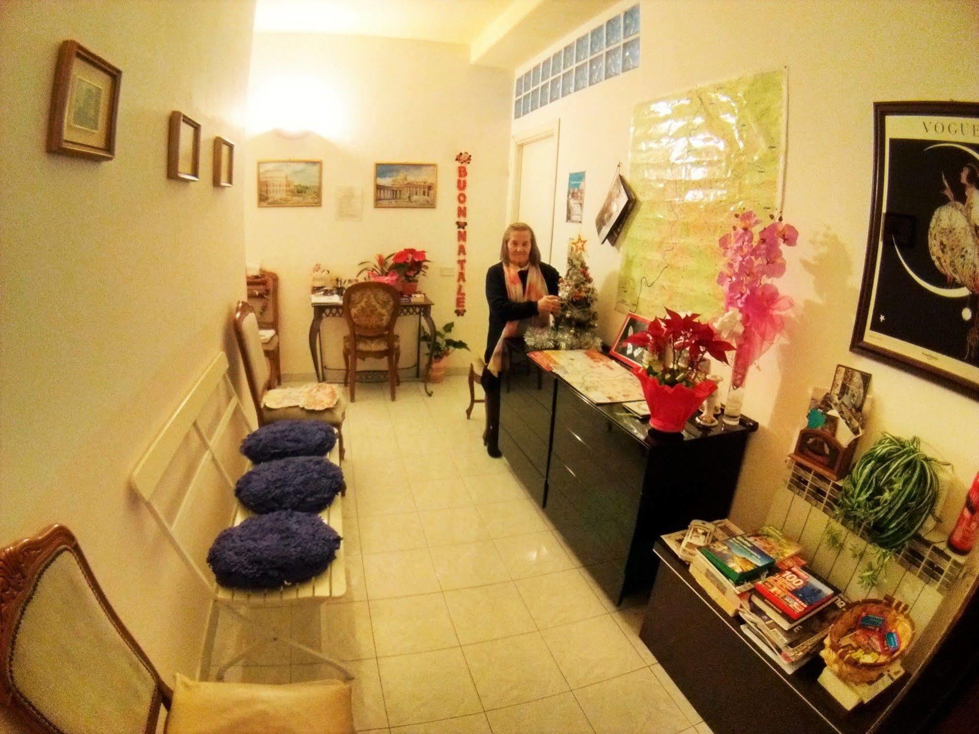 Walkincenter Bed & Breakfast Roma Dış mekan fotoğraf